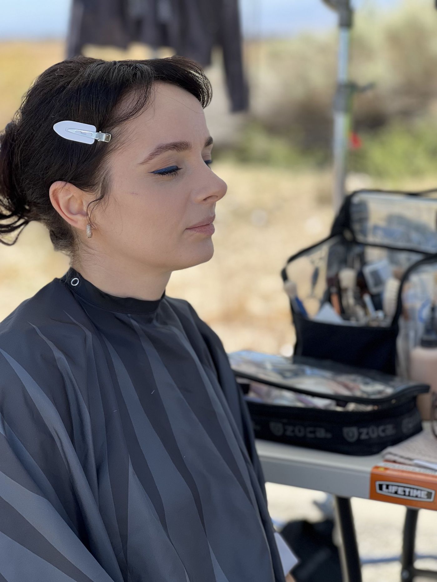 Olya Aman in the make-up chair, photo 15